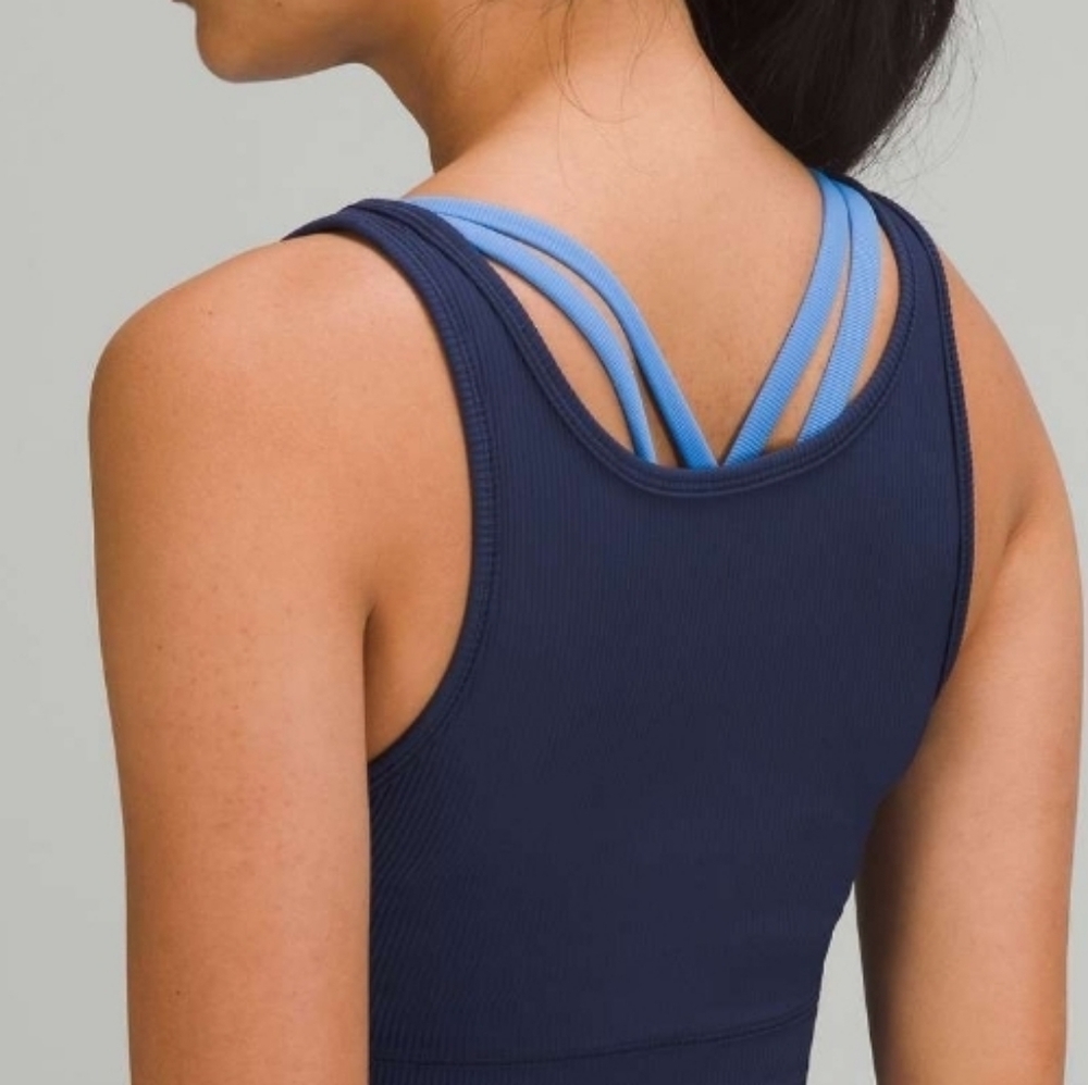 Lululemon Power Pivot Ribbed Tank - Picture 3 of 10